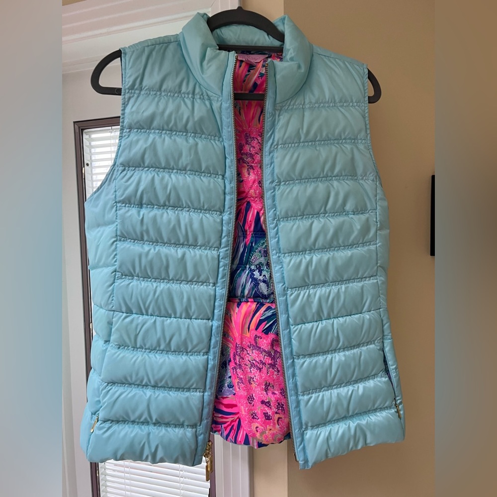 Lilly Pulitzer vest, size L, EUC